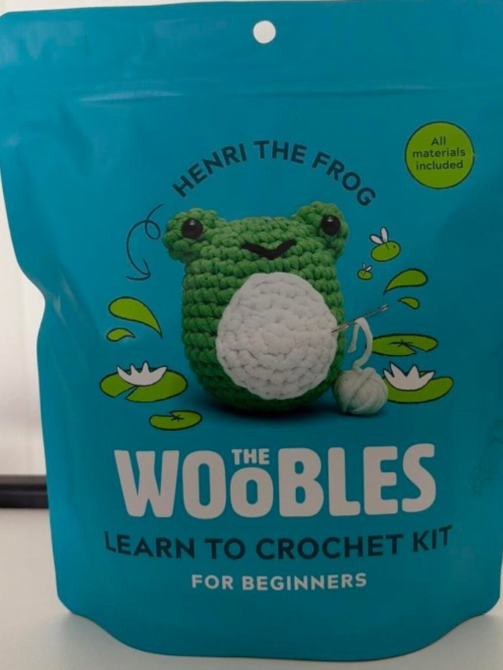 Henri the Frog - the woobles crochet kit